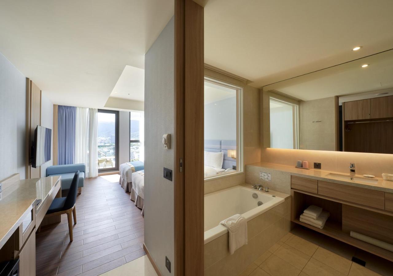 Lanyang Seaview Hotel Тоучэн Экстерьер фото